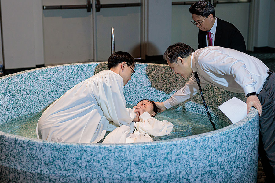 04212024-baptism (46).jpg